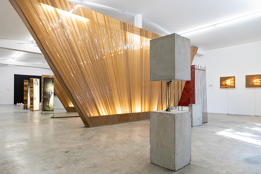 Alejandro Campins, Elizabet Cerviño, Iván Capote, Yoan Capote, Carlos Garaicoa, Osvaldo González, Luis López-Chávez, José Mesías, Susana Pilar, José Yaque - Cuba Talks